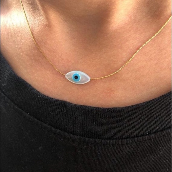 ❗️LAST❗️Dainty Evil Eye Necklace - Picture 2 of 8
